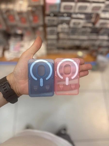 جاکارتی مات استنددار مگ سیف مدل UTRYEE wallet magsafe مناسب آیفون